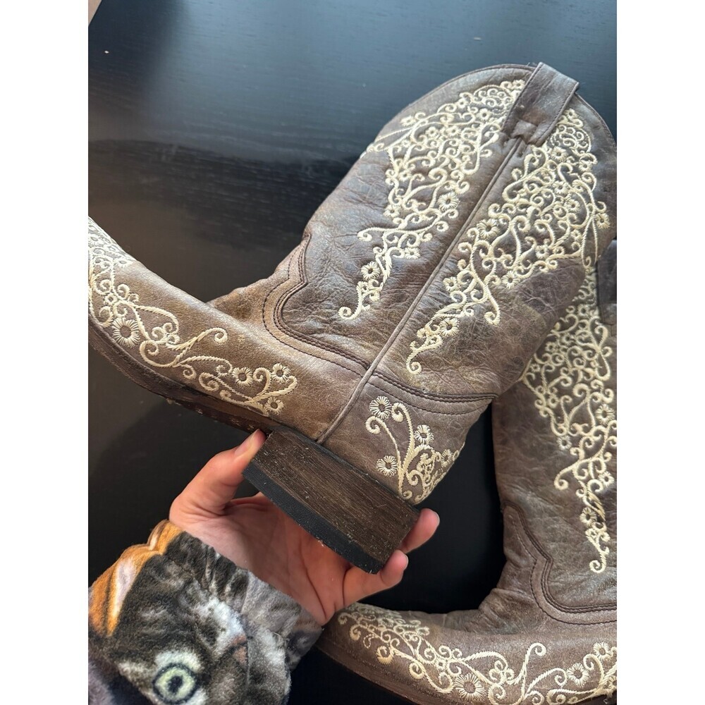 CORRAL WOMEN'S CRATER WITH BONE EMBROIDERY WESTERN BOOTS - SNIP TOE - Picture 5 of 10